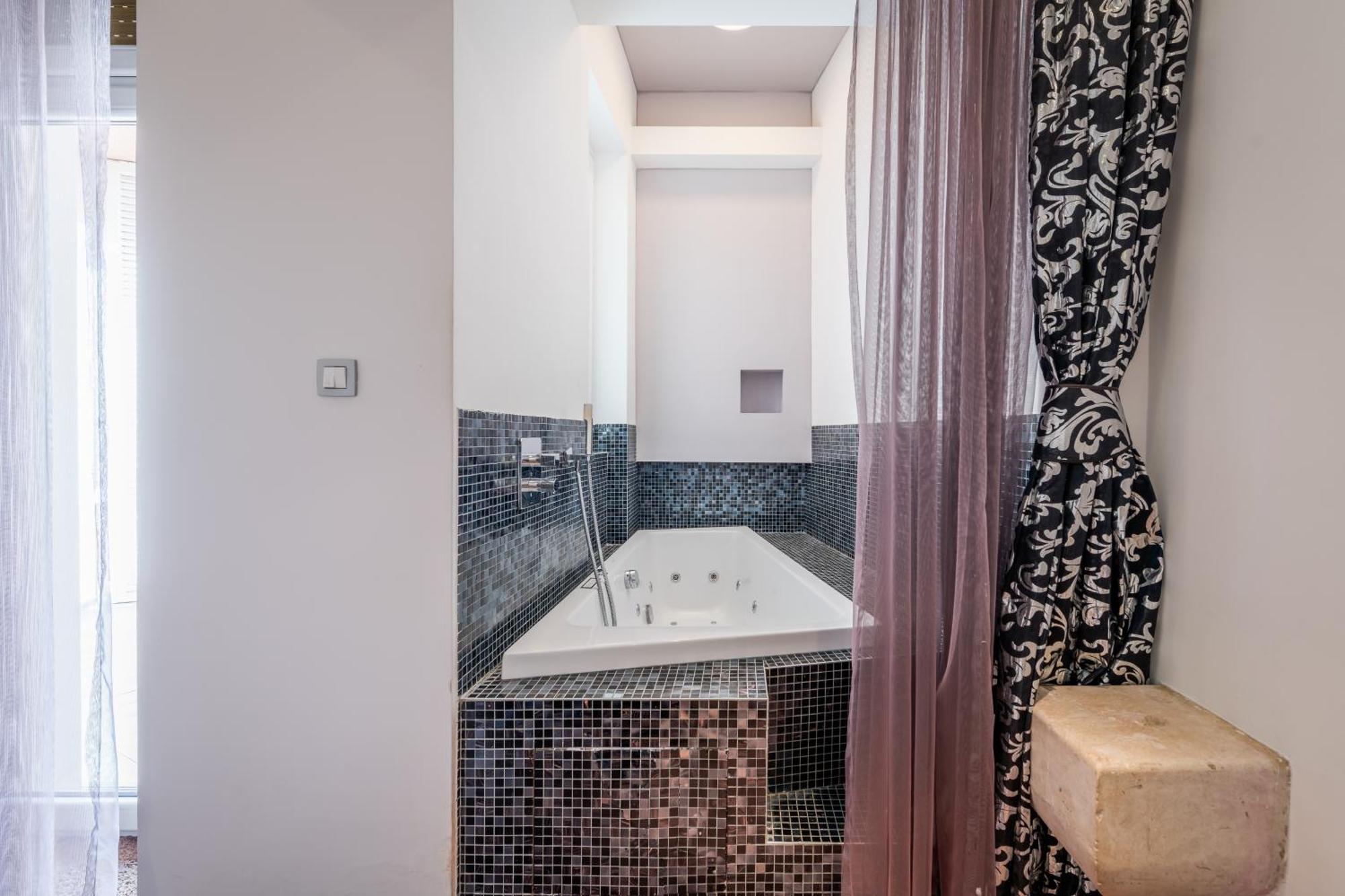 Starlight Luxury Rooms Сплит Екстериор снимка