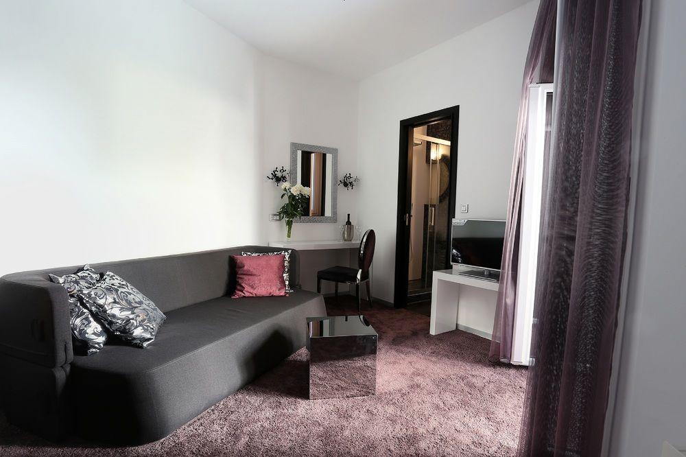 Starlight Luxury Rooms Сплит Екстериор снимка
